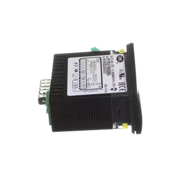Continental Refrigeration PYR31R05M5 Electronic Temperature Control Digital, Refrigerator 115V CBC