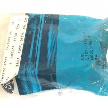 Genuine Oem Ford E5DY-7429076-AA Moulding Wap Assembly E5DY7429076AA